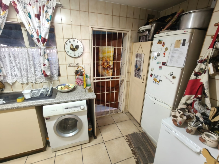 3 Bedroom Property for Sale in Rustenburg Central North West